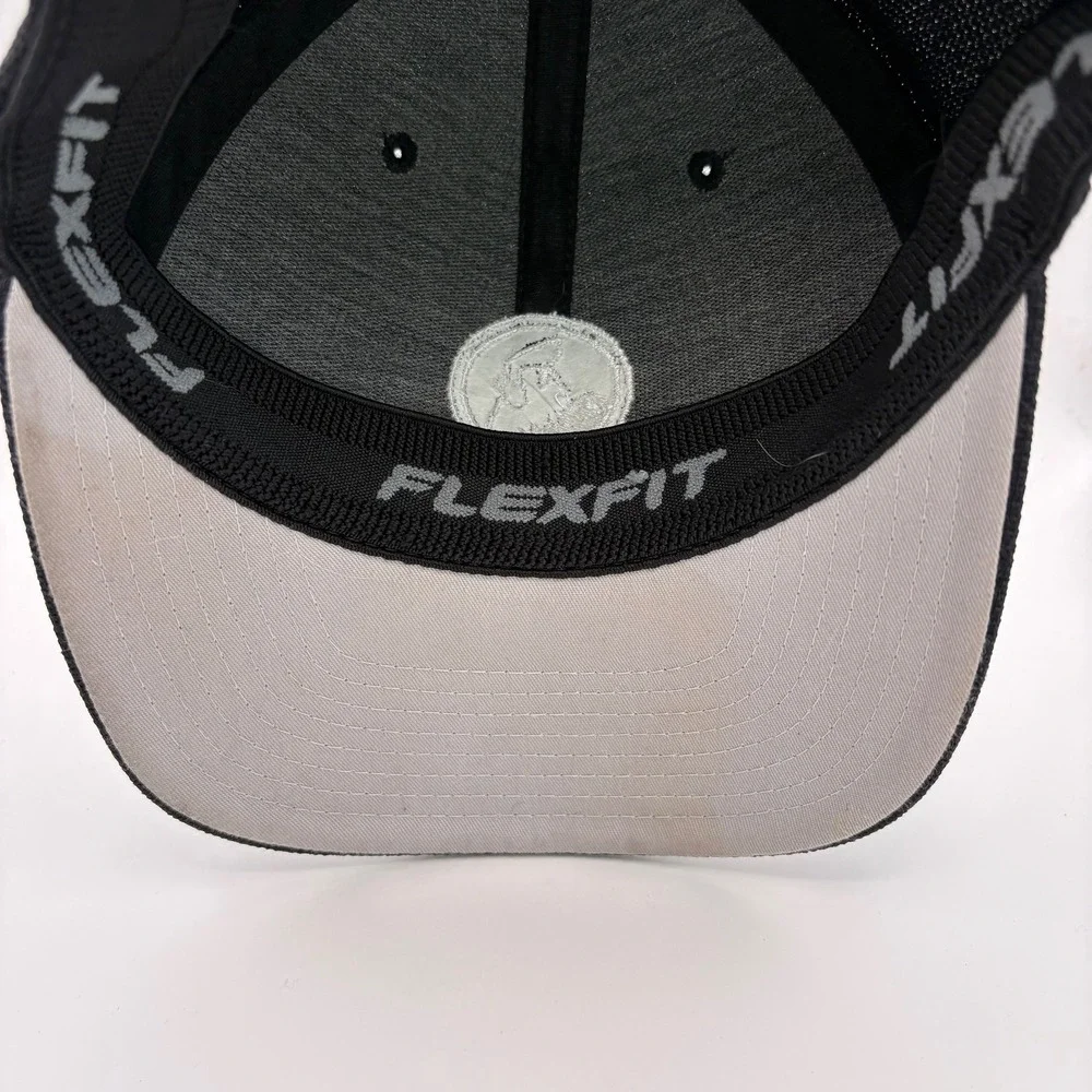 Flexfit Black Baseball Cap Embroidered Rooster Logo Cool Dry Performance‎